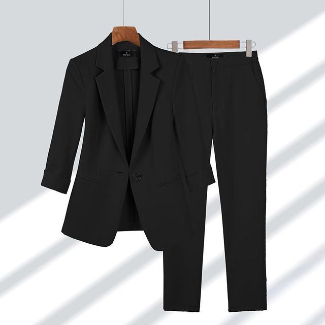 Viktoriya - To Delt Blazer- Og Buksesæt
