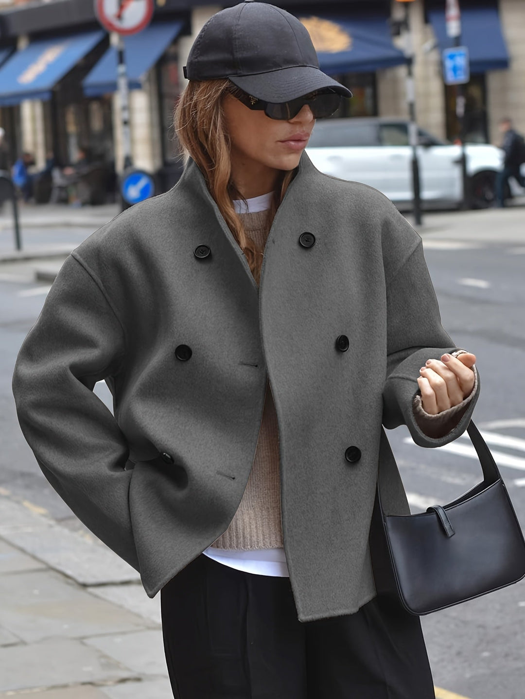 Deanne - Elegant Dobbeltradet Beige Frakke