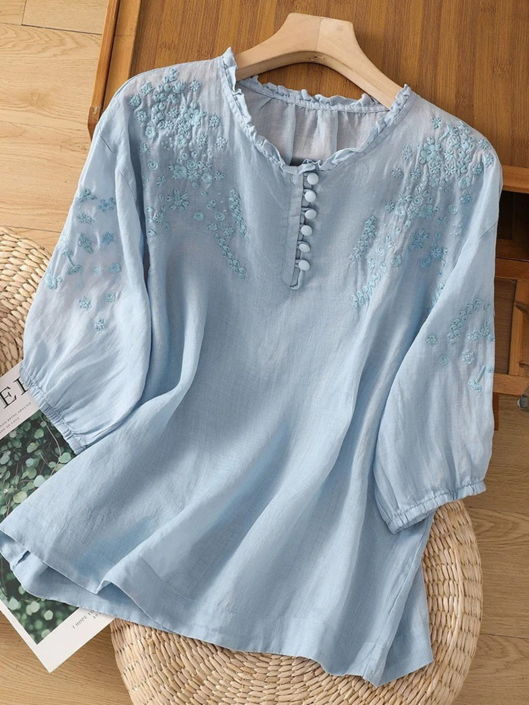 Kissina - Broderet Bomulds Bluse