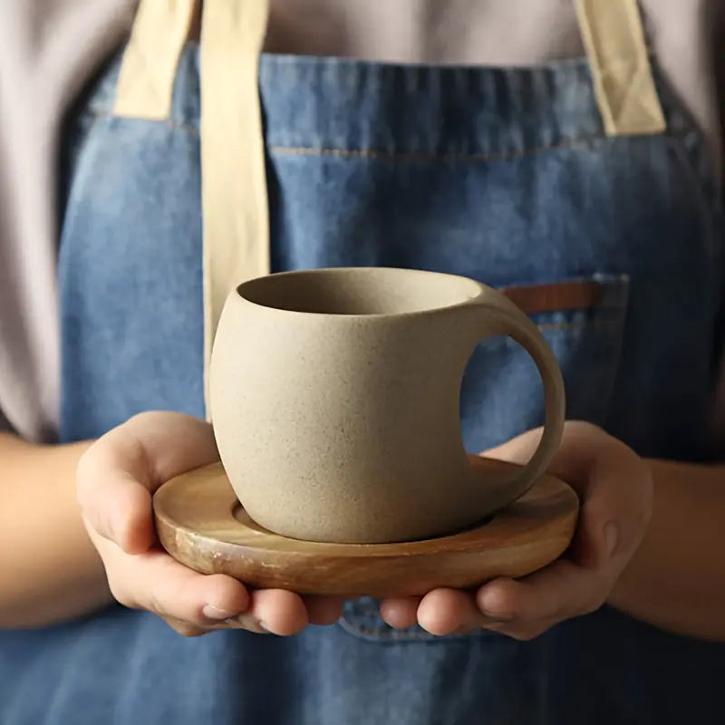 ClayHaven - Keramisk Kaffekrus Med Træ Underlag