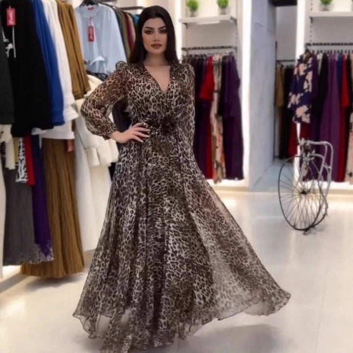 Nalera - Elegant Mxi Kjole Med Leopard Udskriv
