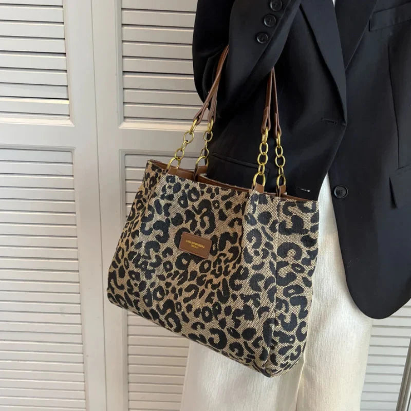 Leonora - Leopard Charm Tote Taske