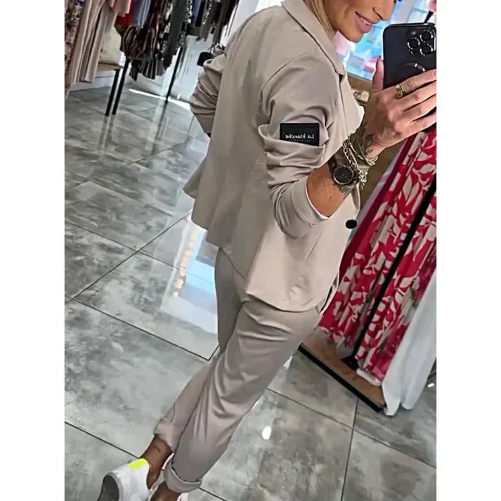 Kseniya - Elegante Blazer Og Bukser