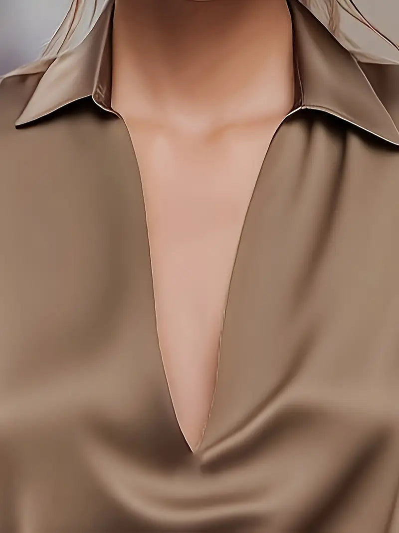 Nadene - Premium V-Hals Bluse
