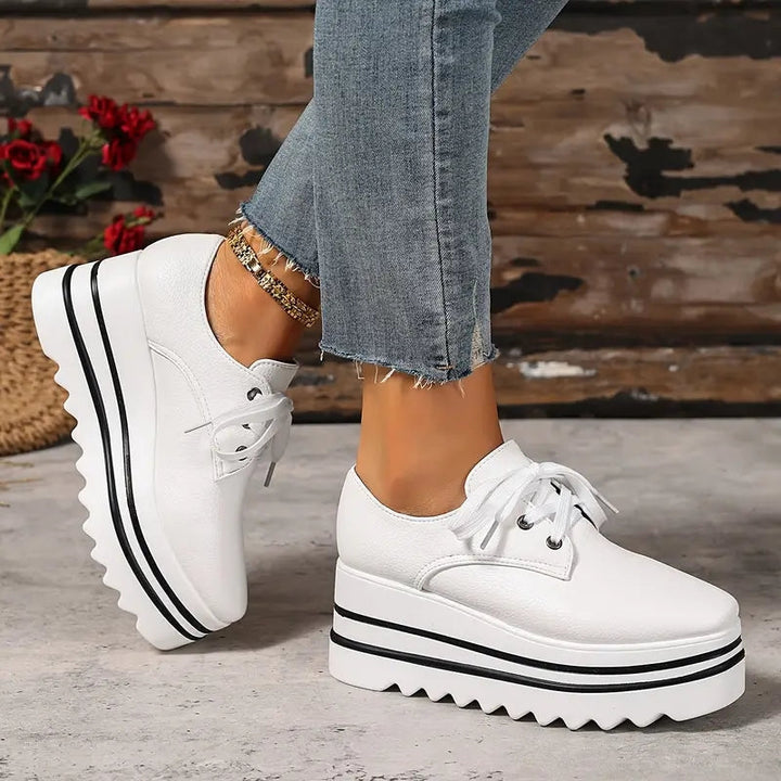 Noura - Ortopædisk Skridsikker Sneaker