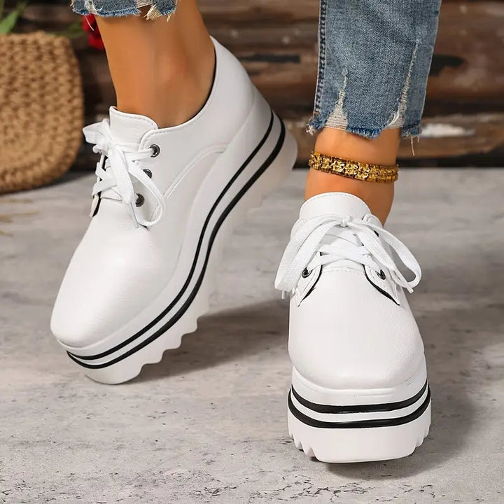 Noura - Ortopædisk Skridsikker Sneaker