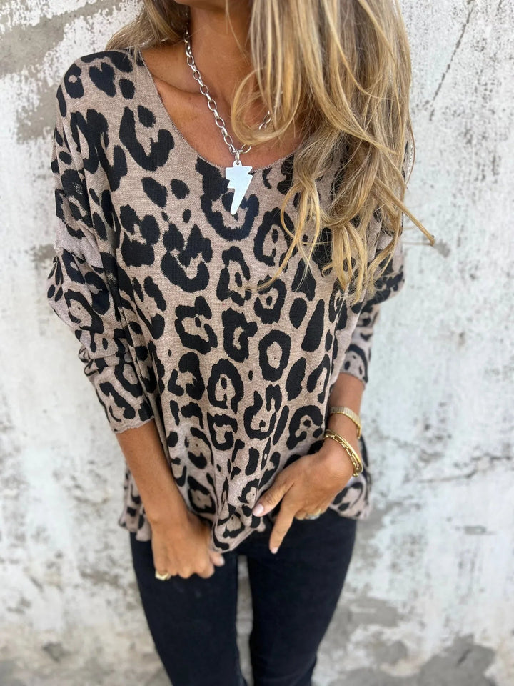 Swantje - Bluse med Rund Hals og Leopardprint