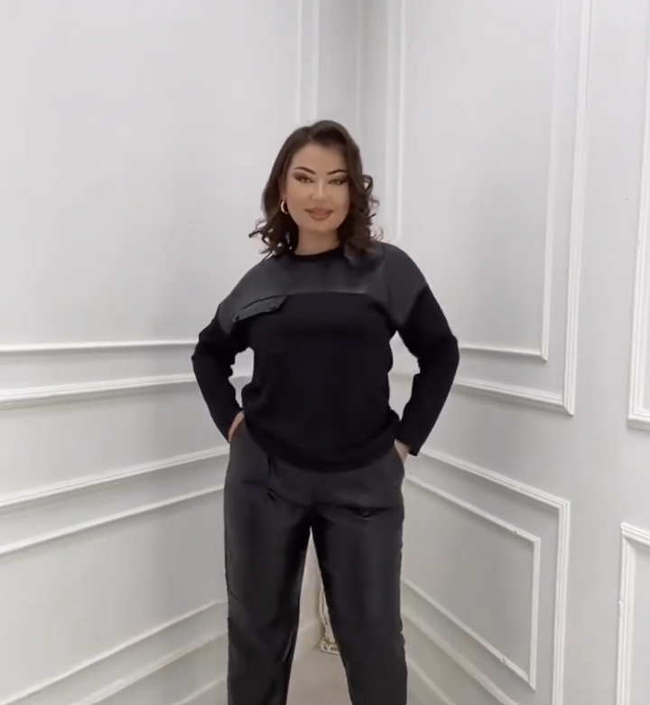 Kirilla - Komfortabelt Todelt Sæt