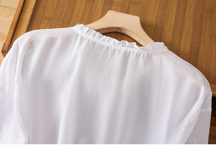Kissina - Broderet Bomulds Bluse