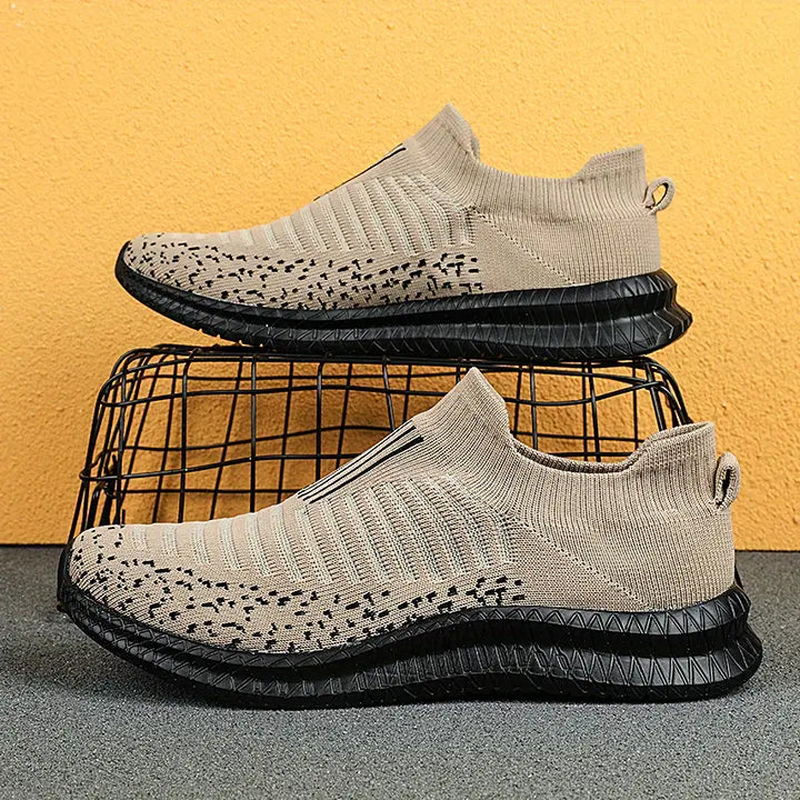 FlexStride - Åndbar Letvægts Sneaker i Strik