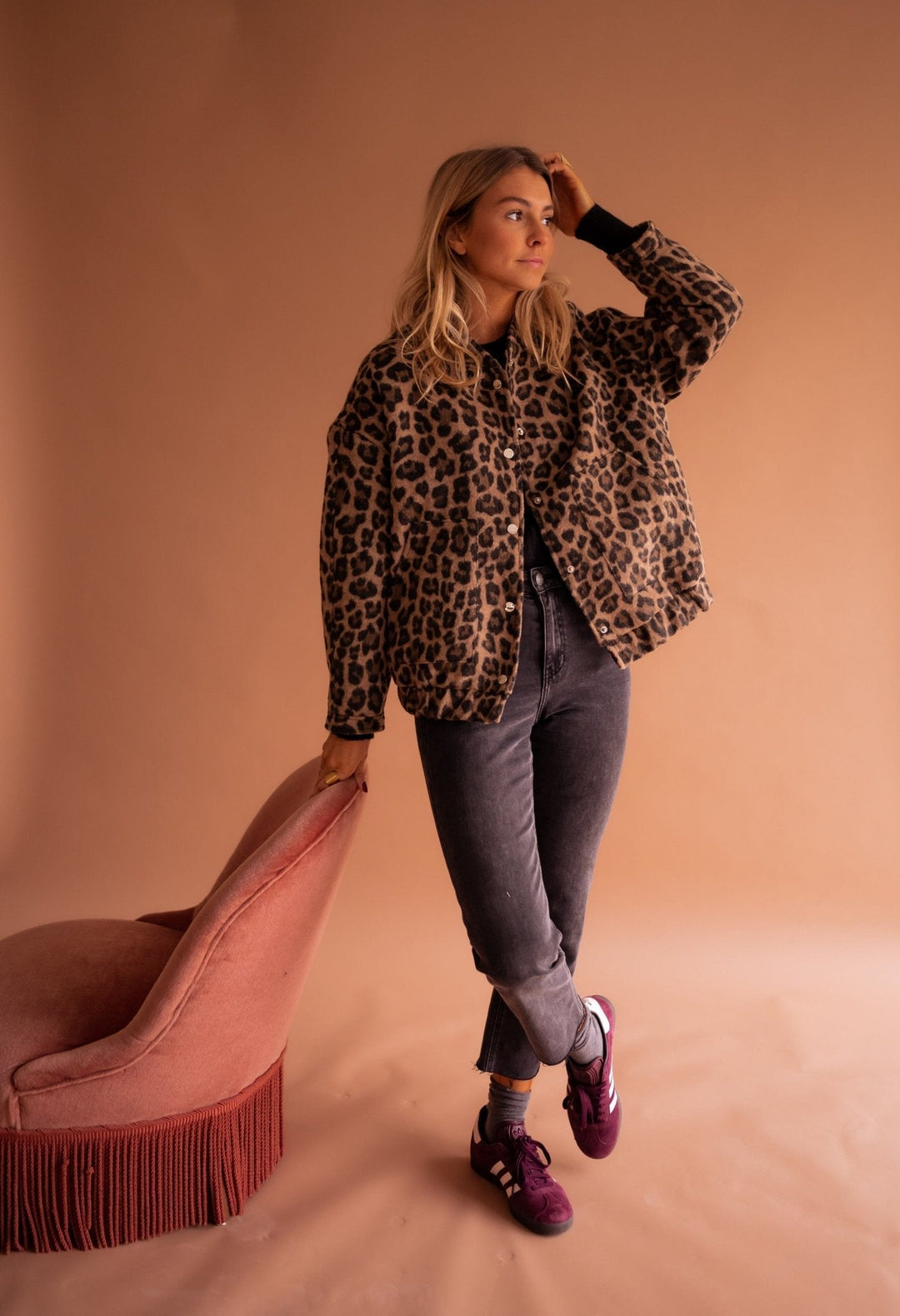 Leana - Åndbar Jakke Med Leopard Mønster