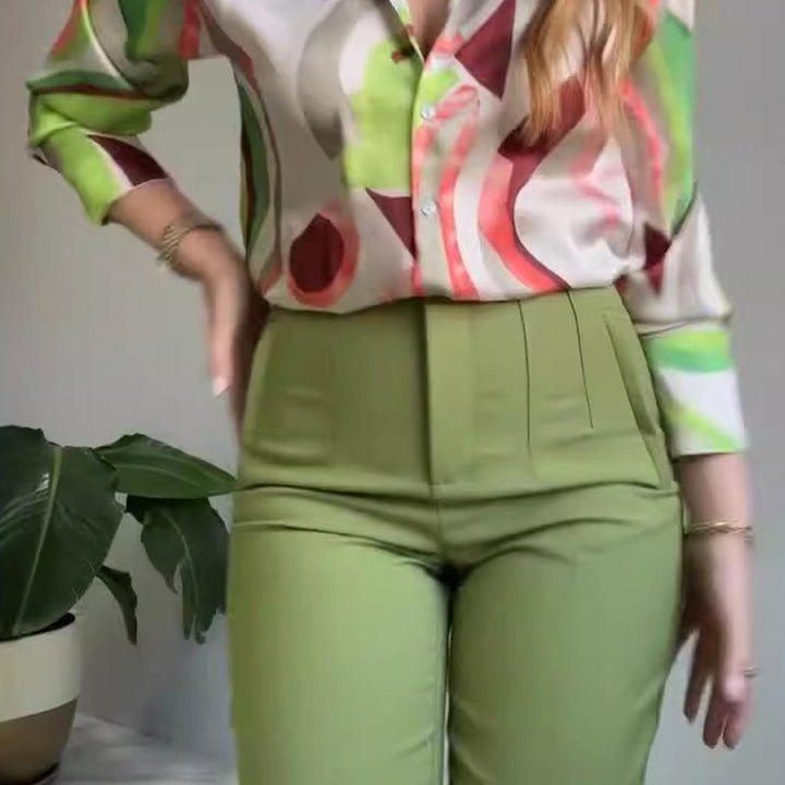 Enid - Afslappet Skjorte og Bukser med Print